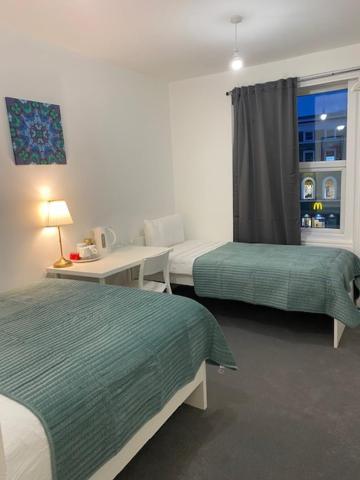 Lord Merit Guest Rooms In King'S Cross St Pancras London Eksteriør bilde